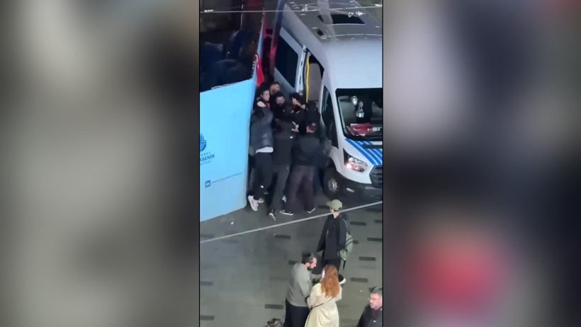 Madenciler için yürümek isterken darbedildiler: Gözaltına alınan gençler serbest bırakıldı - Resim : 2