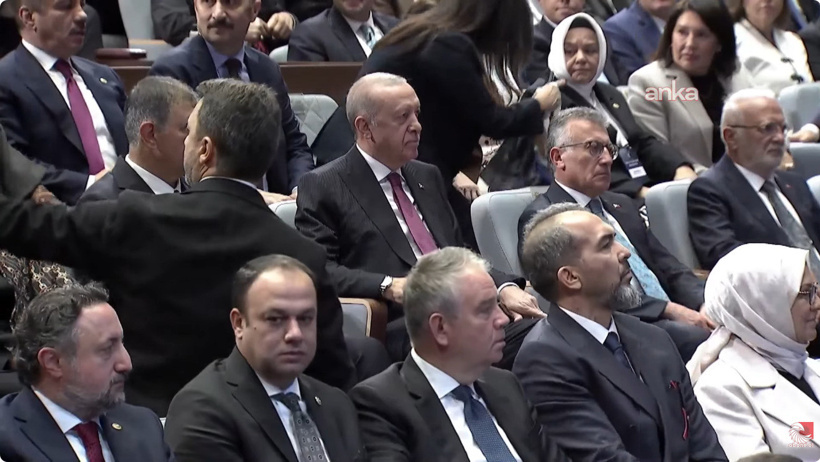 Cemil Tugay'dan sosyal medya ayarı: AKP rozeti takılmadan yaptı - Resim : 2