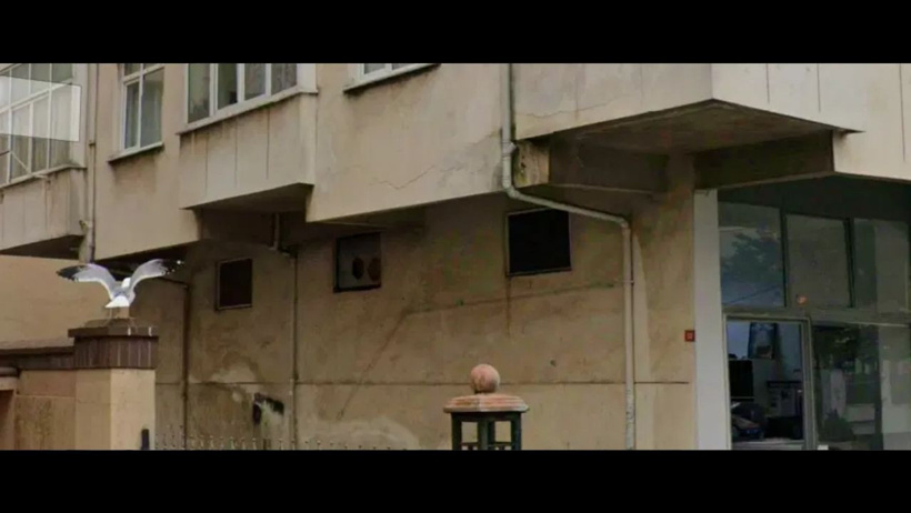 Maltepe'de 7 katlı binanın 3 katı çöktü: Kolonlar mı kesildi? Apartmanın eski görüntüleri gündem oldu - Resim : 3