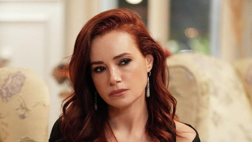 Dizi başlamadan kriz patlak verdi: Özgü Namal'dan sonra o da çekildi - Resim : 1