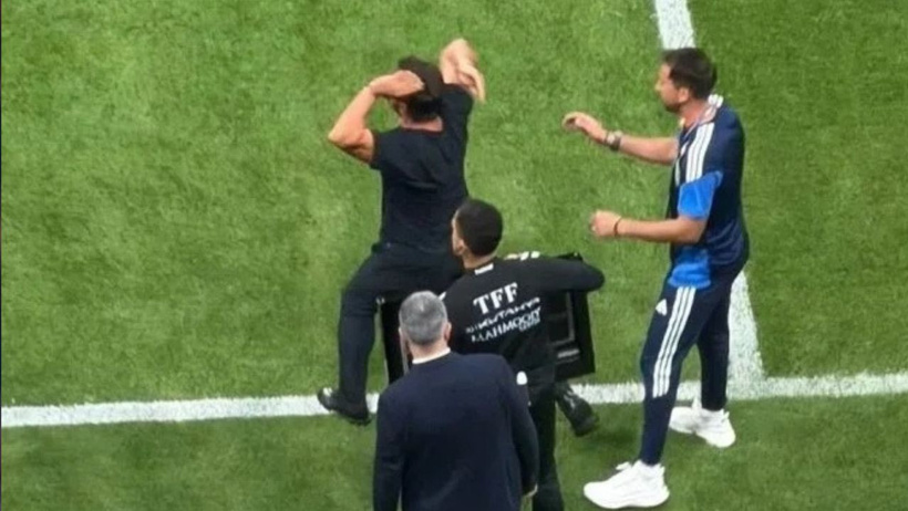 Emre Belözoğlu'ndan dikkat çeken tepki! - Resim : 2