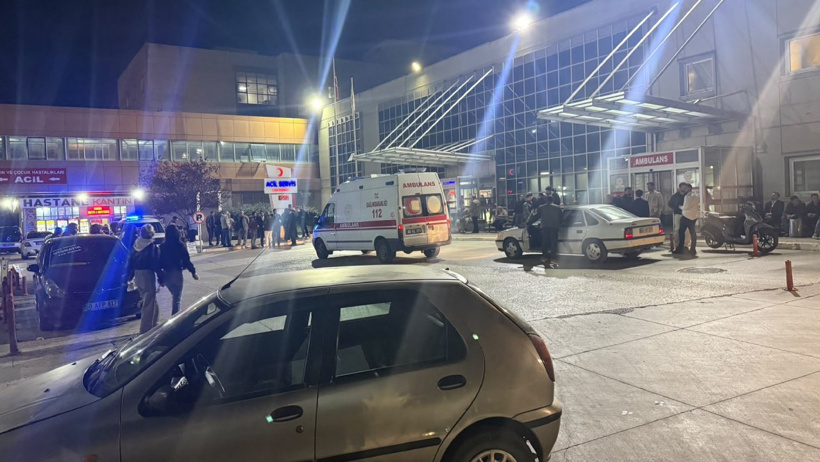 1400 kişi acillere akın etti: Önce çocukları sonra yetişkinleri vurdu, hastaneler doldu taştı! - Resim : 1