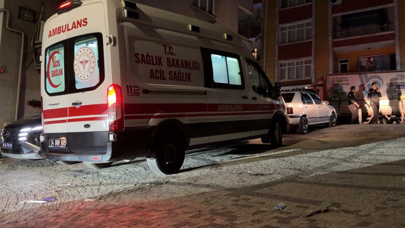 Cadde ortasında silahlı saldırı: 1 kişi hayatını kaybetti, polis bölgeyi ablukaya aldı! - Resim : 1