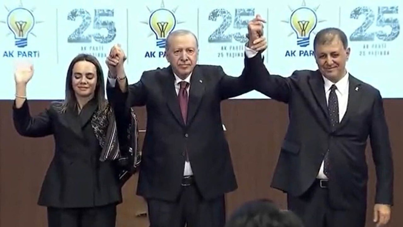 İzmir’de meclis toplanamadı! YENİ Parti'den AKP'li Tugay'a tepki: Azıcık onurun kaldıysa istifa et - Resim : 3