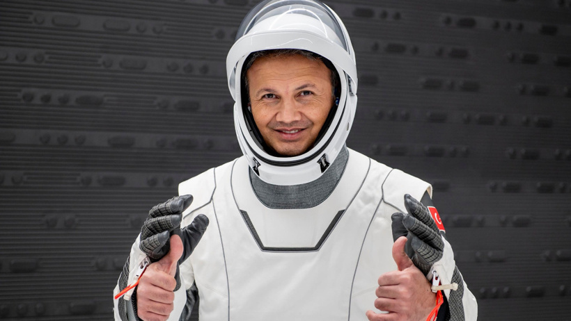 alper-gezeravcidan-uzayda-3-deney-uzman.png