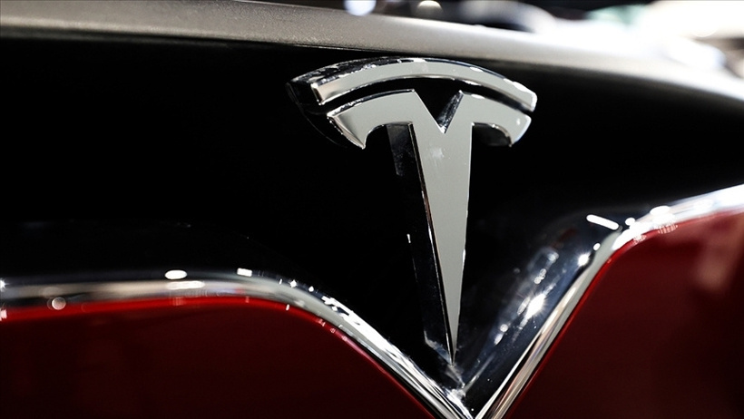 tesla1.jpg