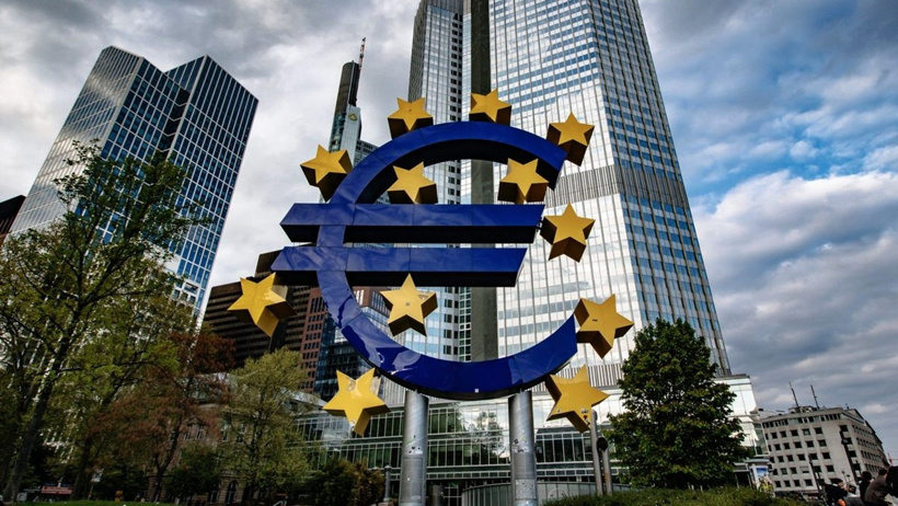 euro-bolgesinde-yatirimci-guveni-6-ayin-dusugunde.jpg
