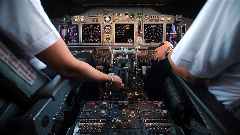 pilot.jpg
