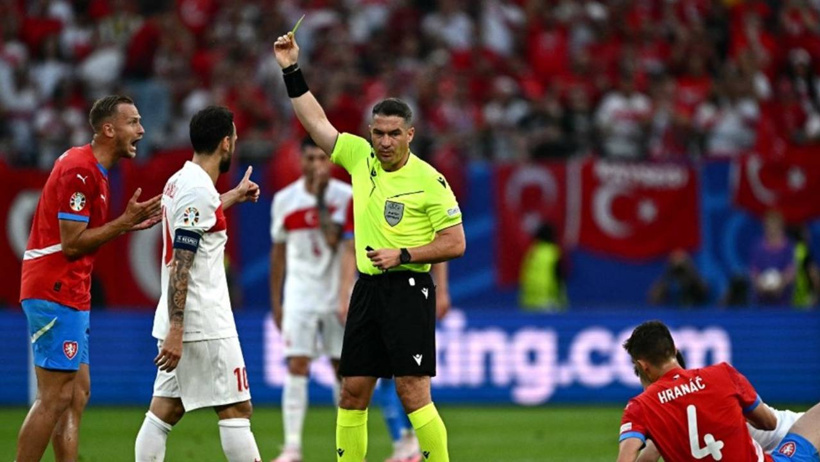 fenerbahcede-tum-futbolculara-uyari.jpg