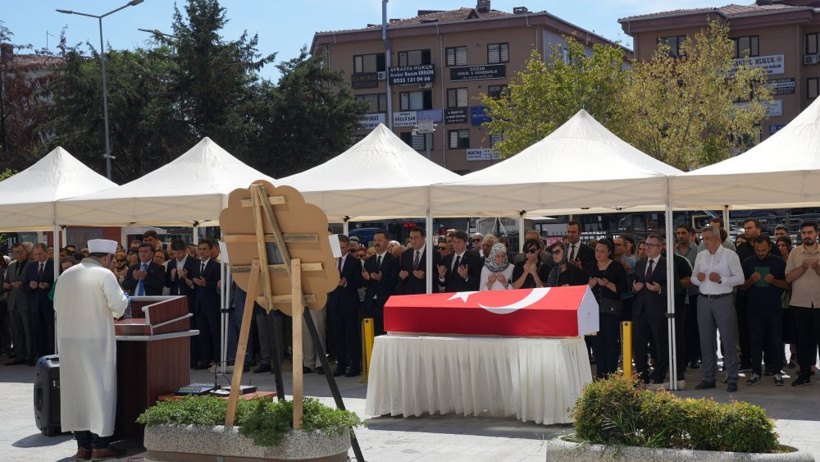 Kalp krizi geçiren hakim hayatını kaybetti