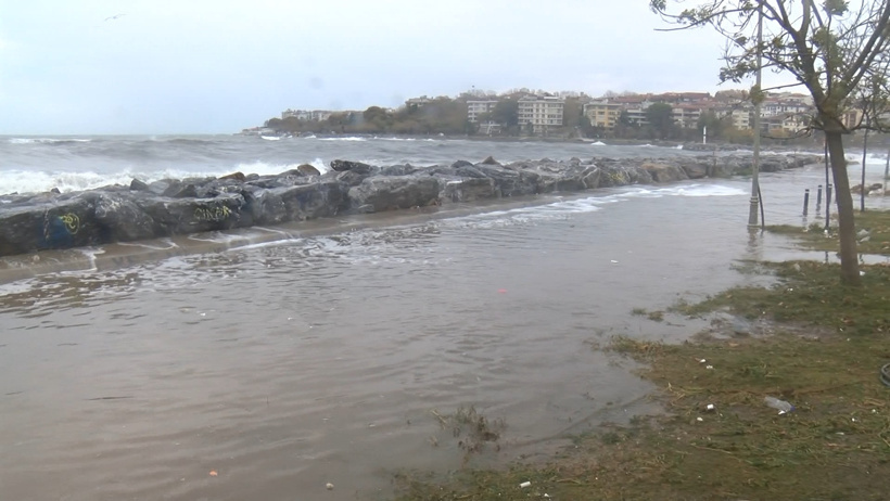 istanbul-istanbulda-lodos-dev-dalgal-431589-127364.jpg