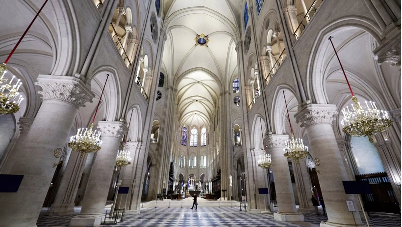 notre-dame-katedrali-helin-yilmaz-yenilendi.webp