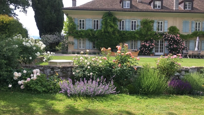 audrey-hepburn-la-paisable-tolochenaz-lausanne-vaud-switzerland-2.webp