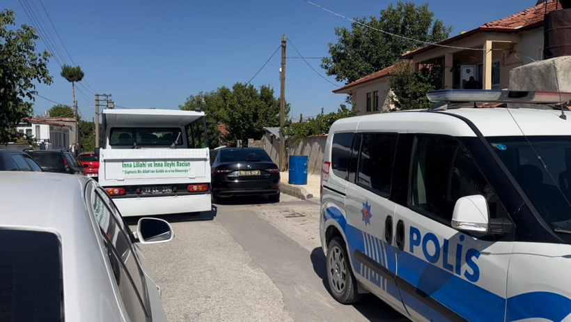 2nci-kattaki-balkondan-1inci-katin-bal-917838-272745-2.jpg