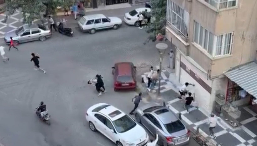 Şanlıurfa'da sokaklar savaş alanına döndü: 6 yaralı, 11 gözaltı - Resim : 1