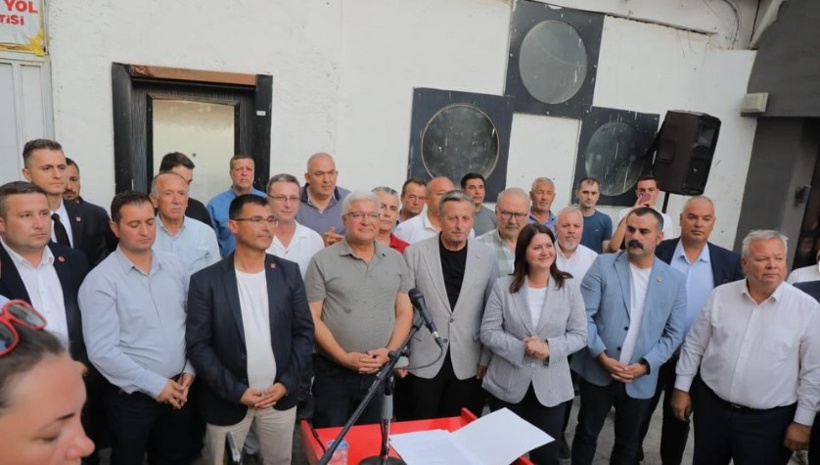 CHP'de istifa dalgası tüm ülkeyi sardı - Resim : 9