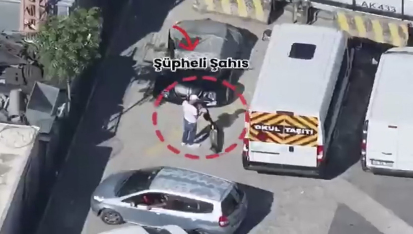 54 suç kaydıyla skutere binip kaçtı: O anlar kamerada - Resim : 1