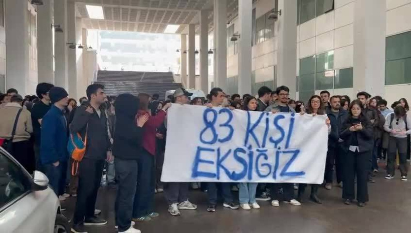 Marmara Üniversitesi öğrencileri: Adaletsiz ve hukuksuzluğa alışmayı reddediyoruz!