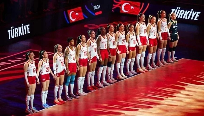 Filenin Sultanları'nın kadrosu belli oldu: Santarelli 14 kişilik kadroya 9 ismi almadı - Fotoğraf: 5