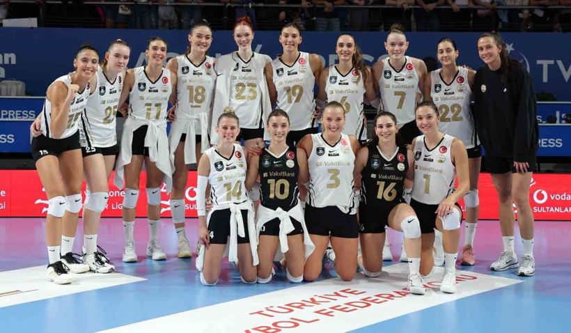 Cansu Özbay: Belki bir süre ara vermem gerekir! - Fotoğraf: 6