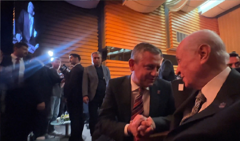 Özgür Özel ve Devlet Bahçeli bir arada! Koç Holding'in 100. Yıl Töreni'nde dikkat çeken kareler - Resim : 2