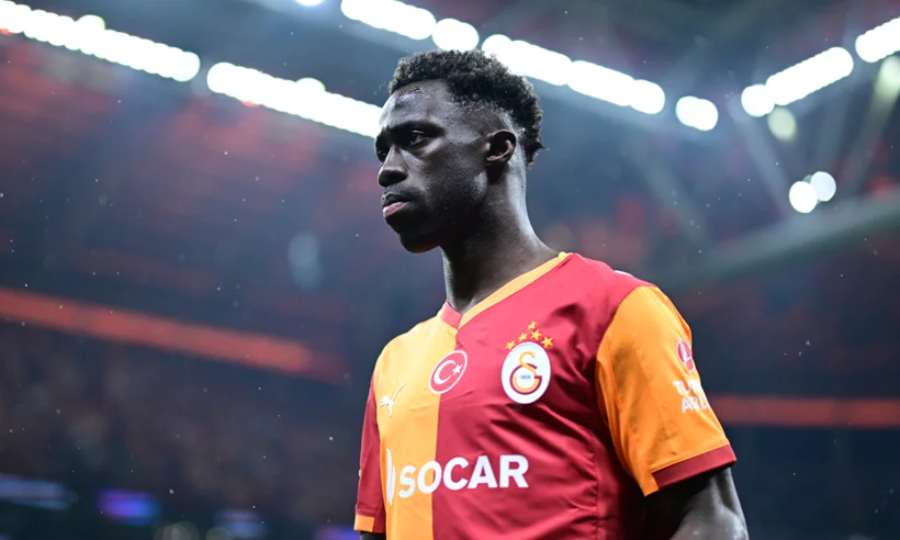 Galatasaray'dan ayrılmayı reddetti: Yönetime mesaj yolladı - Resim : 1