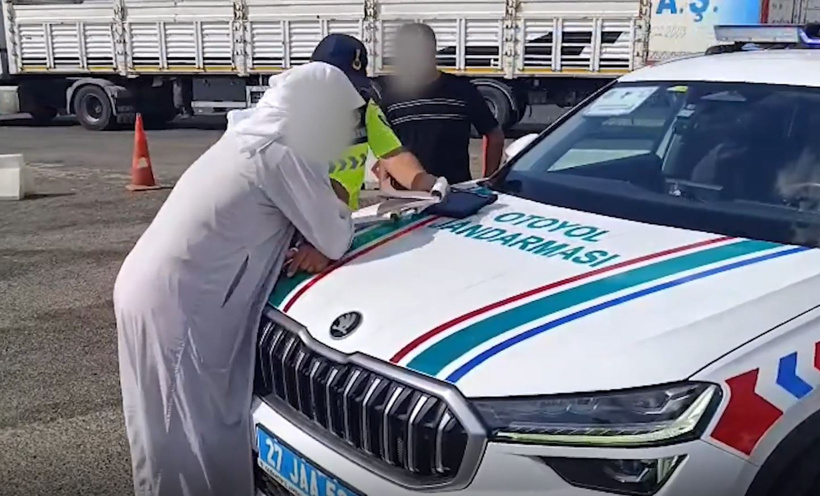 Plakada harf oyunu pahalıya patladı! Tek harfi değiştirdi binlerce lira ceza yedi - Resim : 3