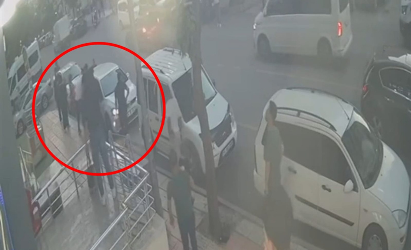 21 aylık bebek balkondan düştü: O anlar kamerada - Resim : 2