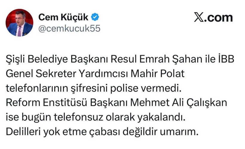 Cem Küçük telefon şifresini vermeyince sözleri gündem oldu: Bir şey yoksa şifreyi verirsin - Resim : 2