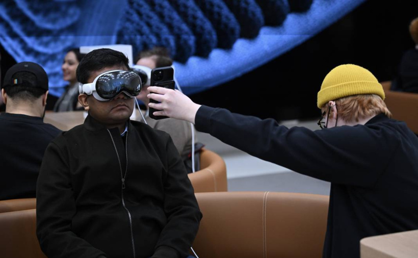 Apple'ın Yeni Gözlüğü Satışa Sunuldu - Fotoğraf: 4