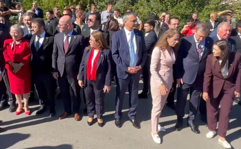 İhracı istenen vekil CHP töreninde en önde! Darp görüntüleri ortaya çıkmış, taciz soruşturması açılmıştı - Resim : 2