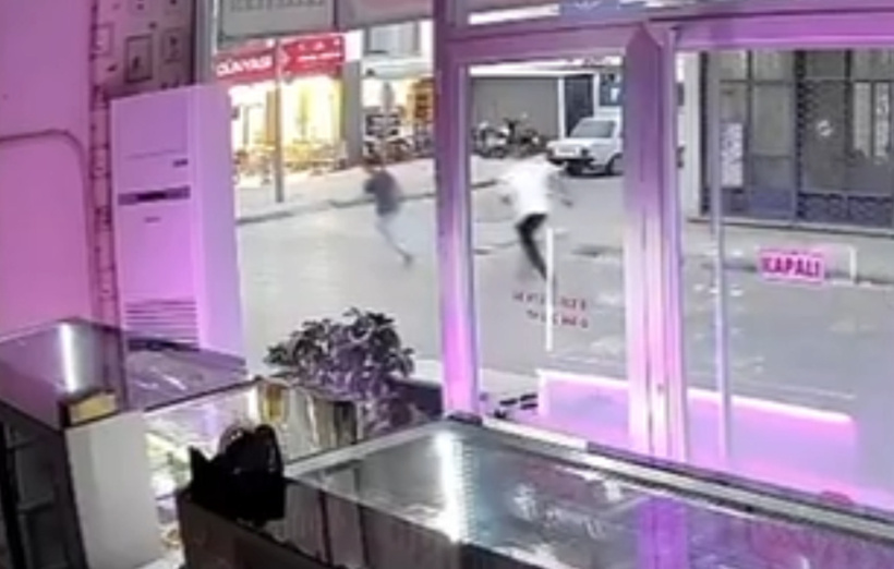 3 kişiyi bıçaklayan zihinsel engelli "Oyun bitti" diyerek teslim oldu - Fotoğraf: 5