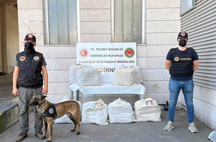 kapikulede-otobusteki-87-kilo-uyusturuc-690054-204423.jpg