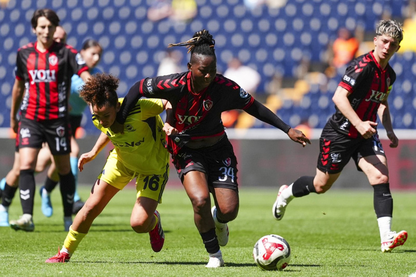 Şampiyon Fenerbahçe Kadıköy'de rakibini 8-0 yendi - Fotoğraf: 11