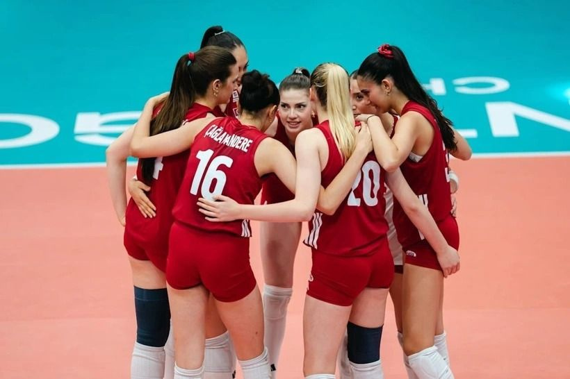 Ne yaptınız kızlar bu ne hal: Ne yazık ki milli takım yıkıldı - Fotoğraf: 2