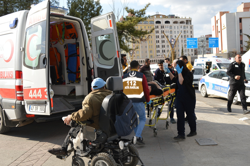 durusma-sonrasi-adliye-onunde-silahli-ve-23426-6.jpg