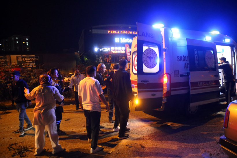 Kastamonu'da can pazarı: Yardıma koşanların arasına araç daldı - Resim : 1