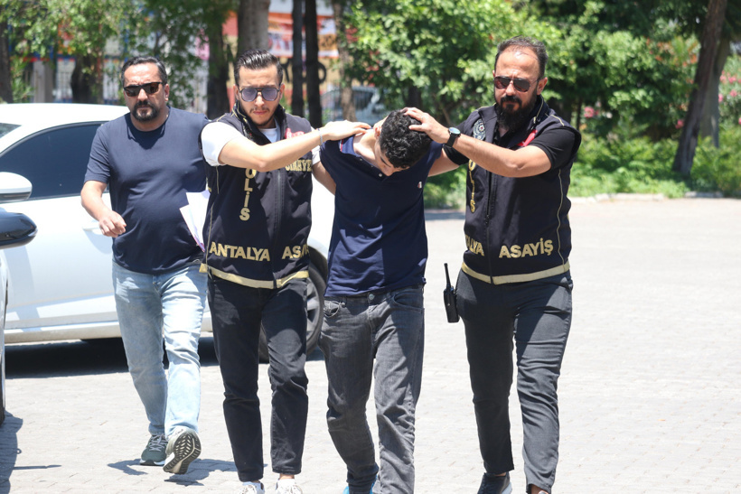 'Şeytan çıkarmak için ablalarımı öldürecektim' Antalya'da kan donduran olay - Resim : 2