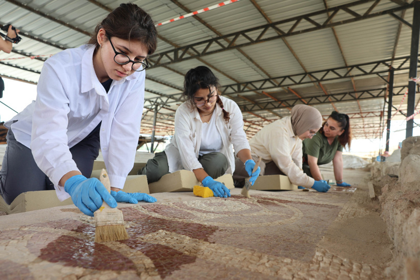 Karadeniz'in Efes'i için çalışmalar başladı: 1800 yıllık mozaik ortaya çıkıyor - Resim : 1