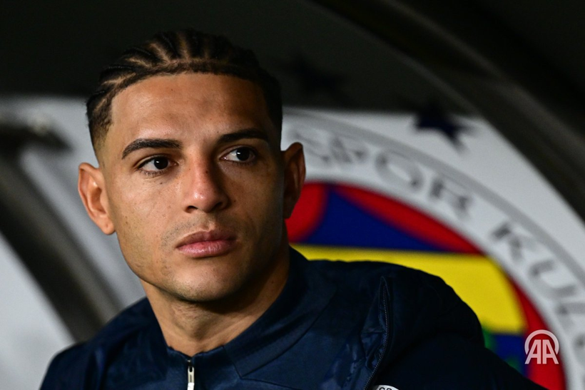 Fenerbahçe düşünmeden teklifi reddetti: Ayrılmak için yönetime rest çekti - Resim : 1