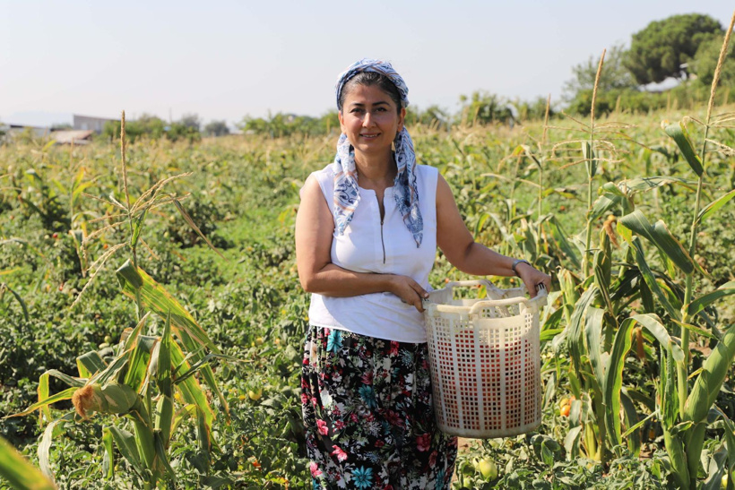 Eczaneden çıkıp soluğu tarlada alıyor! Dağda 1300 ağaç dikti, bataklığı gölete çevirdi - Fotoğraf: 5
