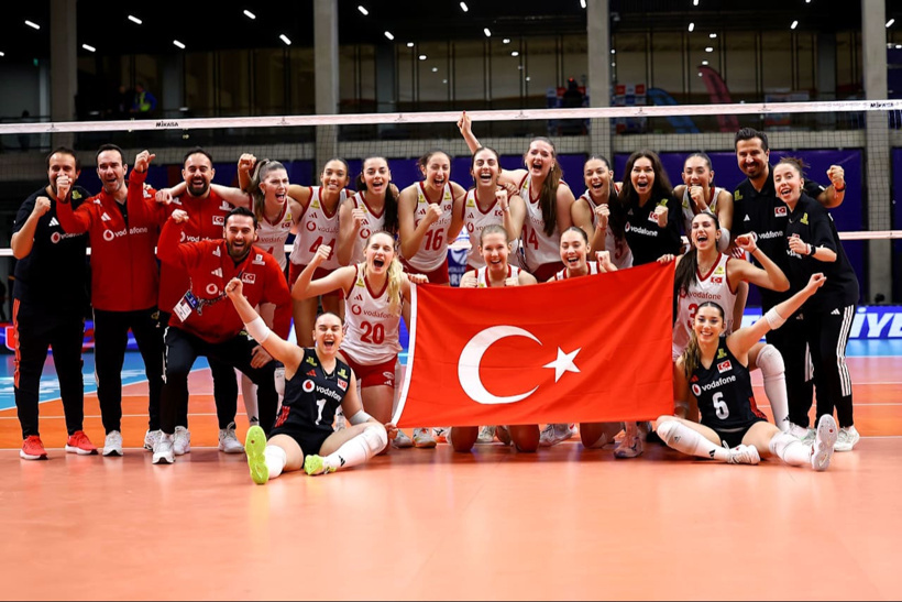 Milli takım Dünya Şampiyonası'nda finalde: Şahanesiniz kızlar - Resim : 1