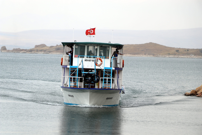 Van Akdamar Kilisesi'nde 14'üncü ayin için tarih belli oldu, adaya seferler başlıyor - Fotoğraf: 4