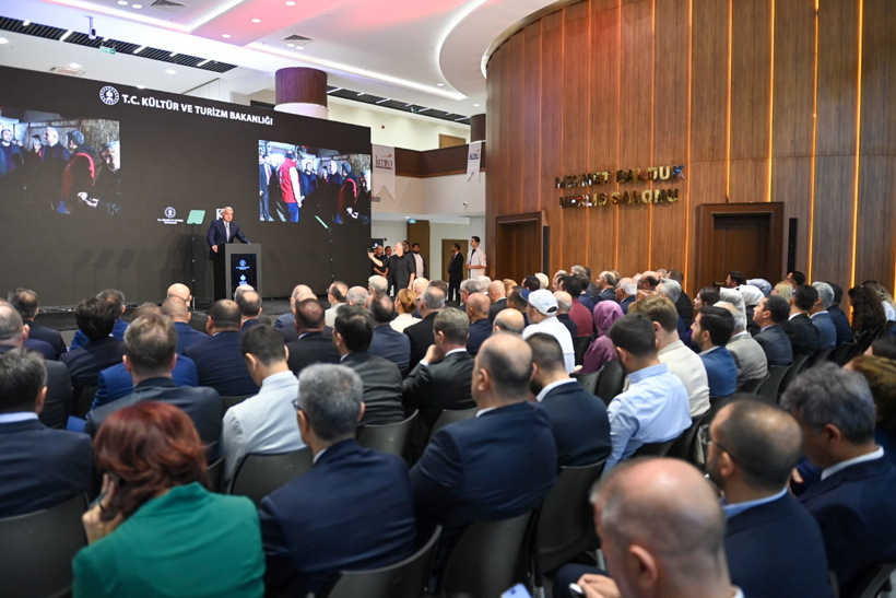 Bakan Ersoy açıkladı: Deprem bölgesinde 24 milyar liralık restorasyon - Resim : 5