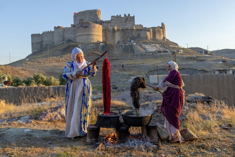 Yayladan tarihi motiflere: Geleneksel yöntemlerle Van'da ilmek ilmek işleniyor - Fotoğraf: 8