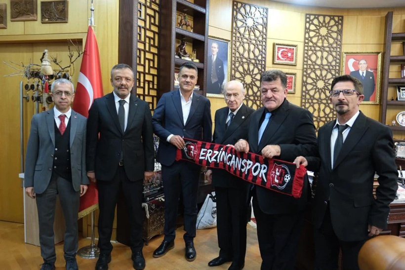 TFF 2. Lig takımı bay geçti: Devlet Bahçeli maç sözü verdi - Resim : 1