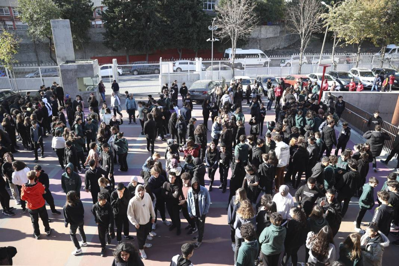Çök-Kapan-Tutun: Deprem tatbikatı saat kaçta başlayacak? - Fotoğraf: 9