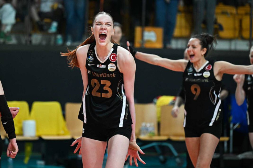 Fenerbahçe'ye VakıfBank darbesi: Markova şov yaptı - Fotoğraf: 6