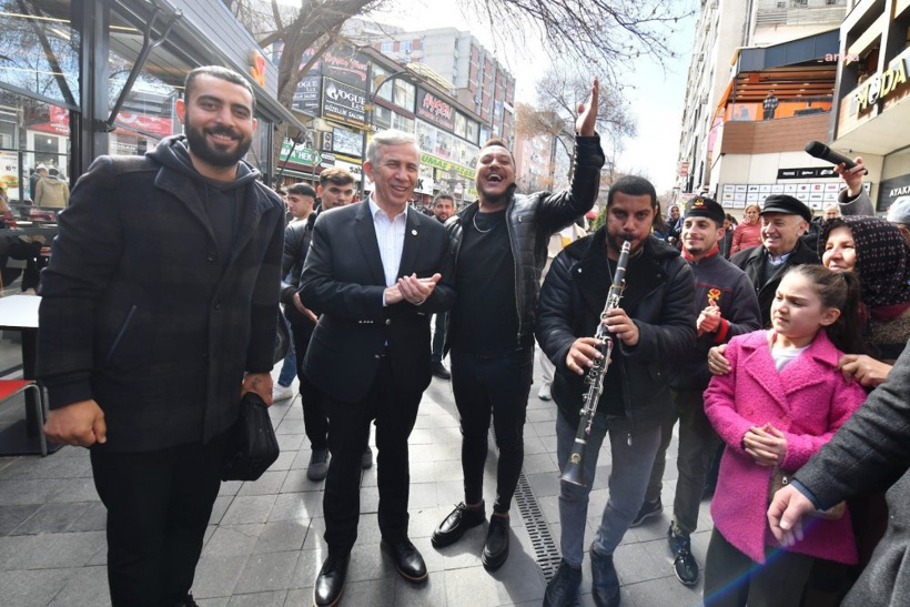 Vatandaştan Mansur Yavaş'a Yoğun İlgi