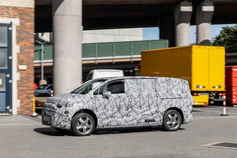 mercedes-benz-vans-2.webp